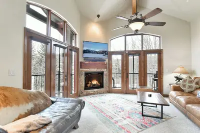 Image de Marina Park Mountain View Townhome: Heart of Frisco