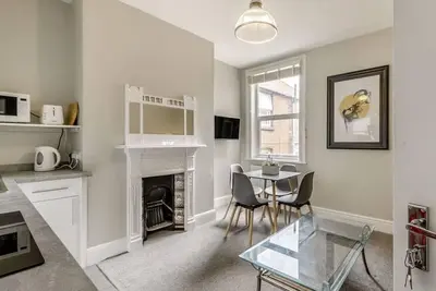 Image de Apartment 4 - Beverley House