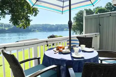 Image de Moneta Gem: Modern 3br Townhome w/ Lake Access & Serene Views