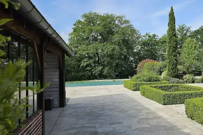 Image de Poolhouse with Private Pool, Winter Garden & Garden – near Versailles & Paris