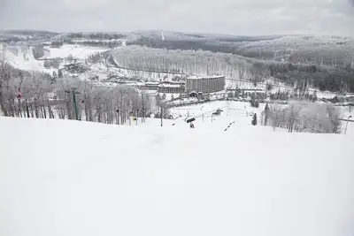 Image de 3br Chalet with Ski Views | Access to Pools & More