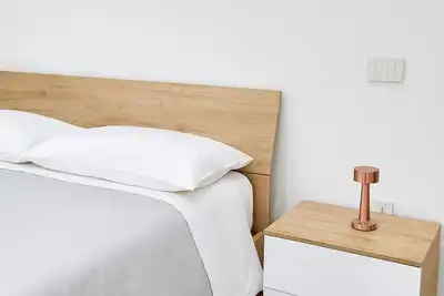 Image de Nanninella Metro at 1 min. . .