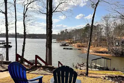 Image de Private Cove Lake House: Family-Friendly, Kayaks, Dock & Firepits