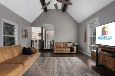 Image de Fifa Fans: Home with Pool, Firepit, 4 Beds