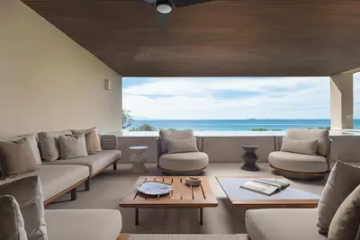 Image de Oceanview Condo: Private Rooftop, Chef & Golf