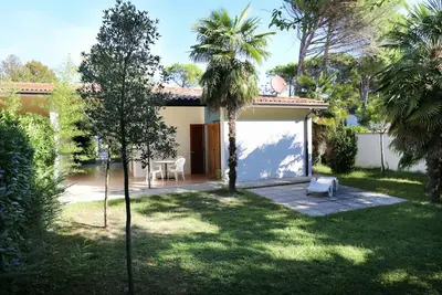 Image de Appartement de vacances avec jardin privé dans un endroit calme