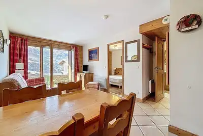 Image de Appartement tout confort terrasse skis aux pieds aux Menuires