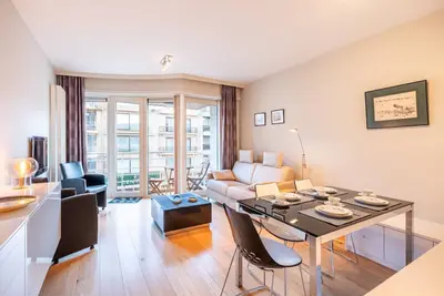 Image de Bel appartement avec balcon dans le centre ville