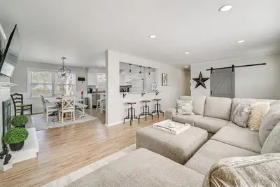 Image de 1 Mi to Liberty Mountain Resort: Apt w/ Game Room!