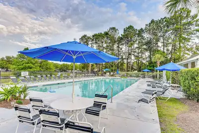 Image de 1 Mi to River! Relaxing Family Home in Bluffton