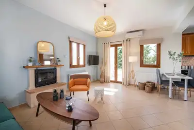 Image de Katrin Aegina, Cottage