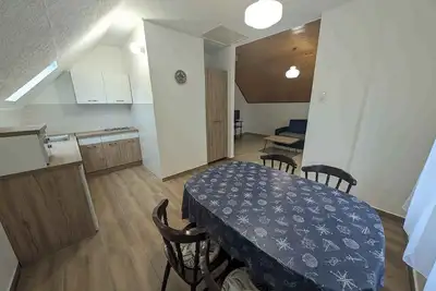 Image de Appartement de vacances avec WiFi, terrasse et climatisation