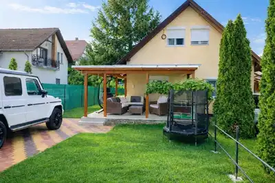 Image de Maison de vacances près de la plage avec terrasse et Internet