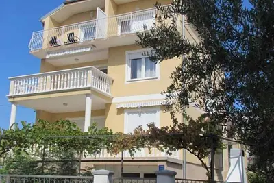 Appartement de vacances avec balcon et climatisation