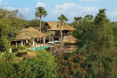 Cliffside Greenery View 3br Pool Villa Jimbaran