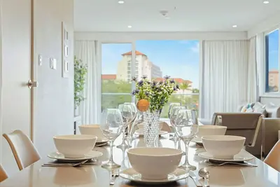 Palm Beach Condo 3 Min. Walk 2 Beach & Restaurants