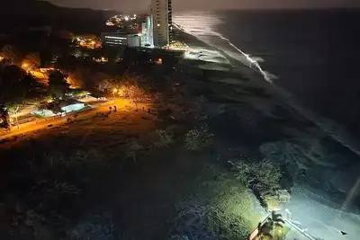 Image de Royal Palms Luxury beachfront Apartment.