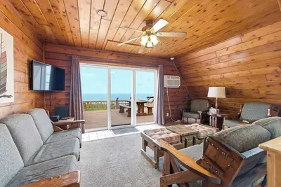 Image de Chalet #18 w Lake Views & Resort Amenities