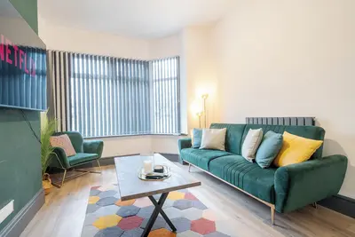 Image de Spacious|Close To City Centre|20% Discount|Parking