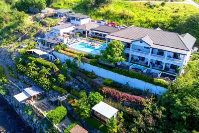 Image de Sunset Reef in Basseterre by Personal Villas - Tropical Escape on Caribbean Oceanfront Villa