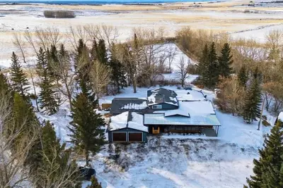 Image de Executive Acreage, 3 King Beds, Fireplace, Ac