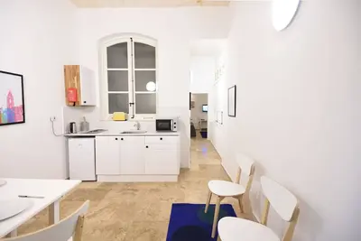 Image de The George Studio at Grand Harbour View Flats