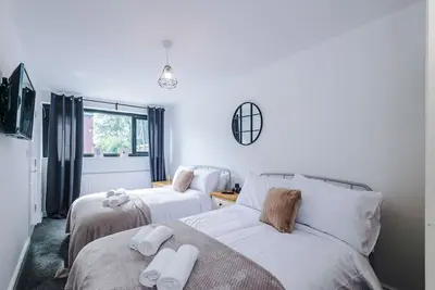 Image de Bright 3br Warrington Home Near Golf & Sailing