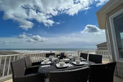 Image de Beach & Bay Views at Ocean Oasis in Brigantine!