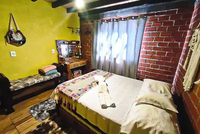 Image de Tarumã Challes 01, complete chalet with balcony and barbecue, pets allowed.