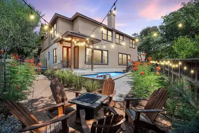 Image de Atx Oasis | Pool | Hot tub | Firepit | Billiards