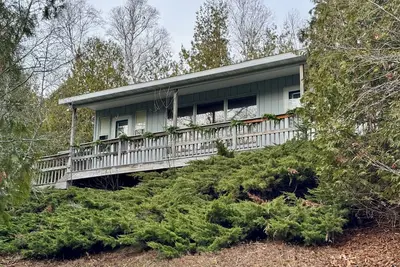 Image de Glidden Cottage -Beach Access!