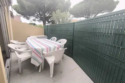 Image de Cap D'Agde T2 28m2 - Climatise - Pk Securise au calme de la Pinède
