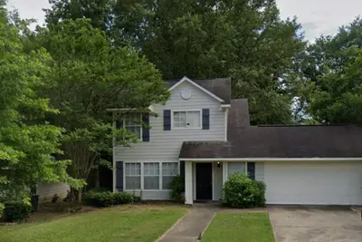 Image de 3-bedroom house, sleeps 8, quiet, Canton, Ms, 5 mins from Nissan, Amazon, I-55