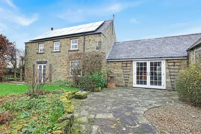 Image de 4 chambres à coucher à Morpeth