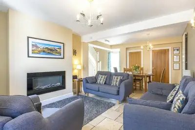 Image de 3 chambres à coucher à Keswick