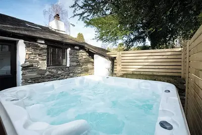 Image de 4 chambres à coucher à Bowness-on-Windermere