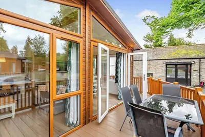 Image de Deluxe Lodge with parking, ensuite & decking