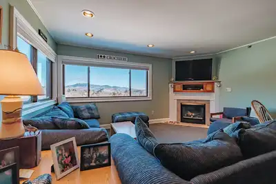 Image de Slopeside! Two bedroom, updated unit sleeps 6