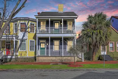 Image de Savannah Home, Walkable to Forsyth, Historic