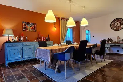 Image de Gîte éco-village rénové, climatisé, animaux acceptés