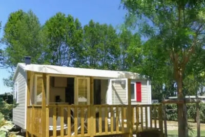 Image de Mobile-home confortable avec Terrasse à Cavaillon