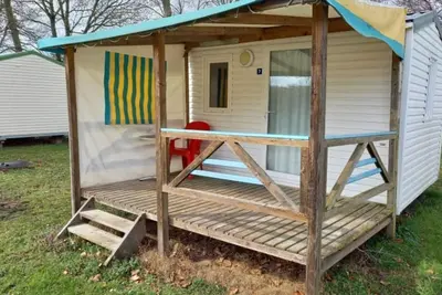 Image de Mobil-home confortable avec terrasse pour 4 personnes à Athée