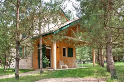 Image de Chalet spacieux avec terrasse pour 8 personnes