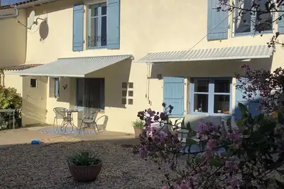 Image de Bienvenue aux Jonquilles où notre objectif est de vous offrir une touche de luxe
