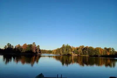 Image de 4-bedroom waterfront cottage in Trent Lakes