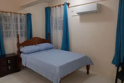 Image de Charming 2-bedroom 2 bathroom apartment with Ac in upscale an area in St. George