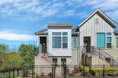 Image de Spacious 3-bedroom townhome near NoDa and Uptown