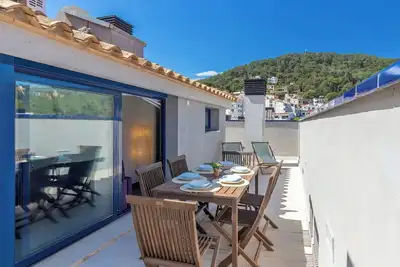 Image de Tamariu: dúplex con terraza y playa