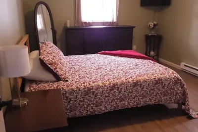 The Little Green Cottage