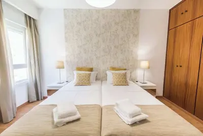 Image de Fantastic apartment with lots of light, in a quiet area, 200m from the metro.